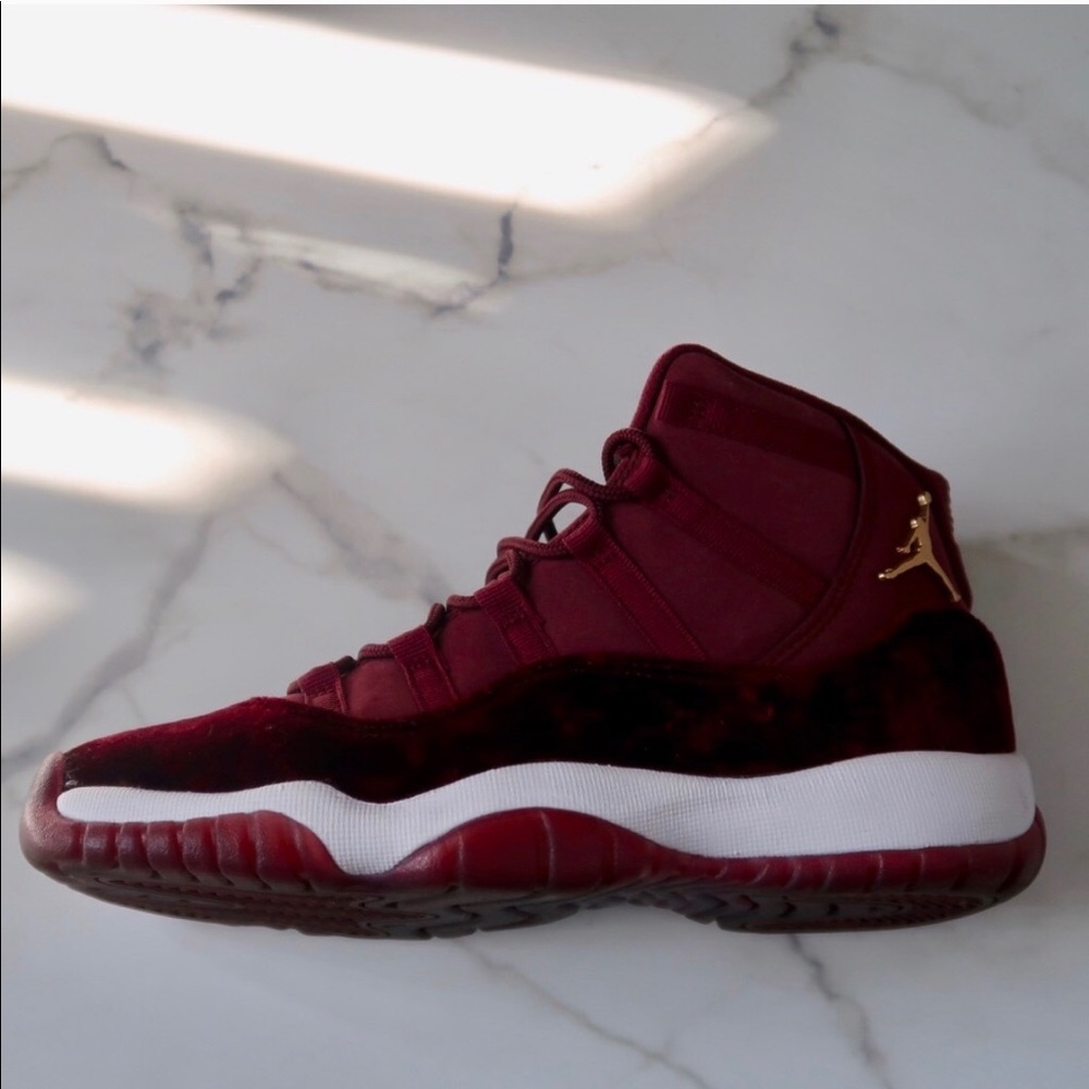 Maroon velvet jordan’s Air Jordan Retro 11